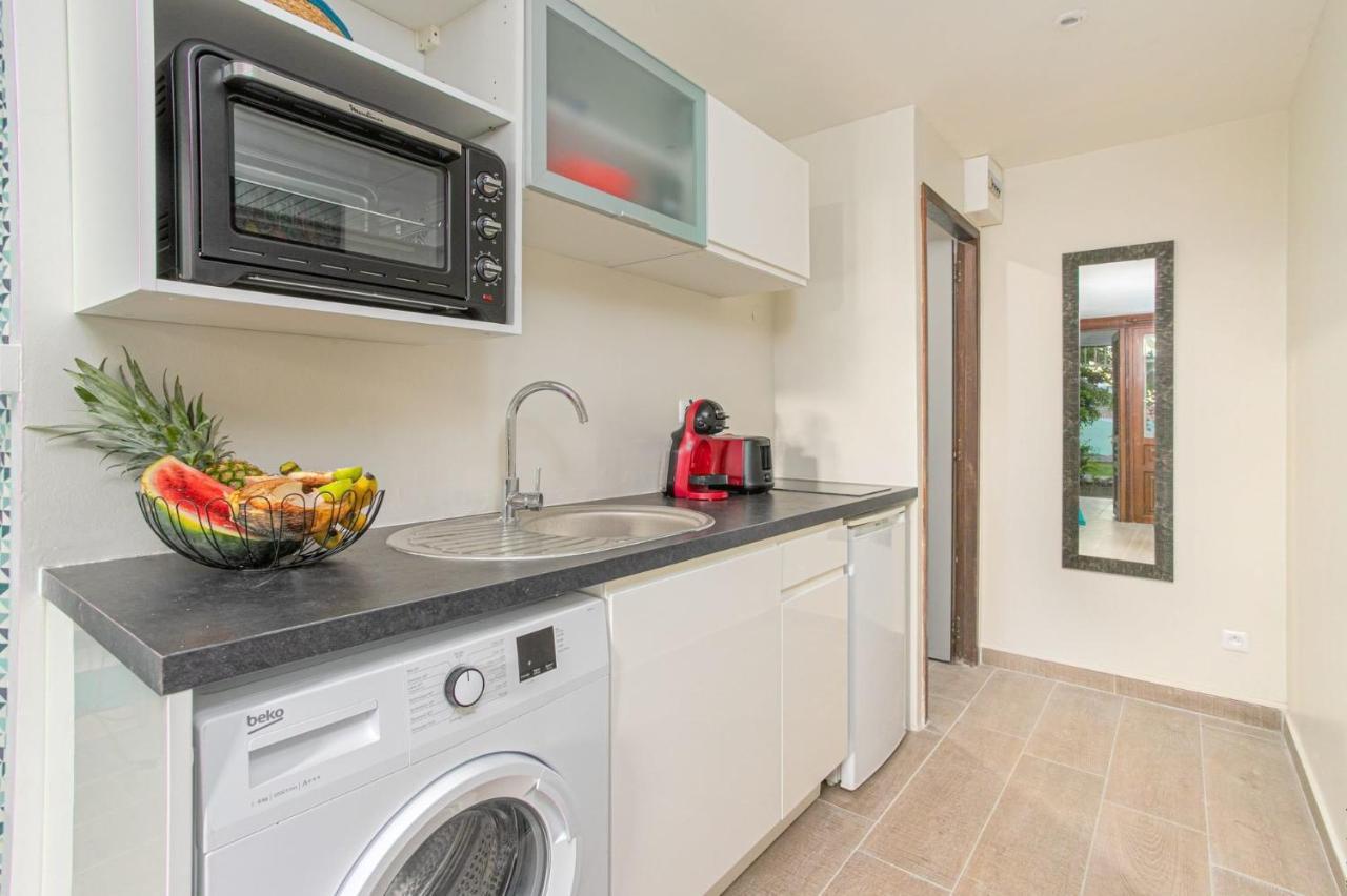 Studio Corail 5 Min A Pied De La Plage - 1Br Studio 5Min Walk From Nice Beach Sainte-Anne Exterior photo
