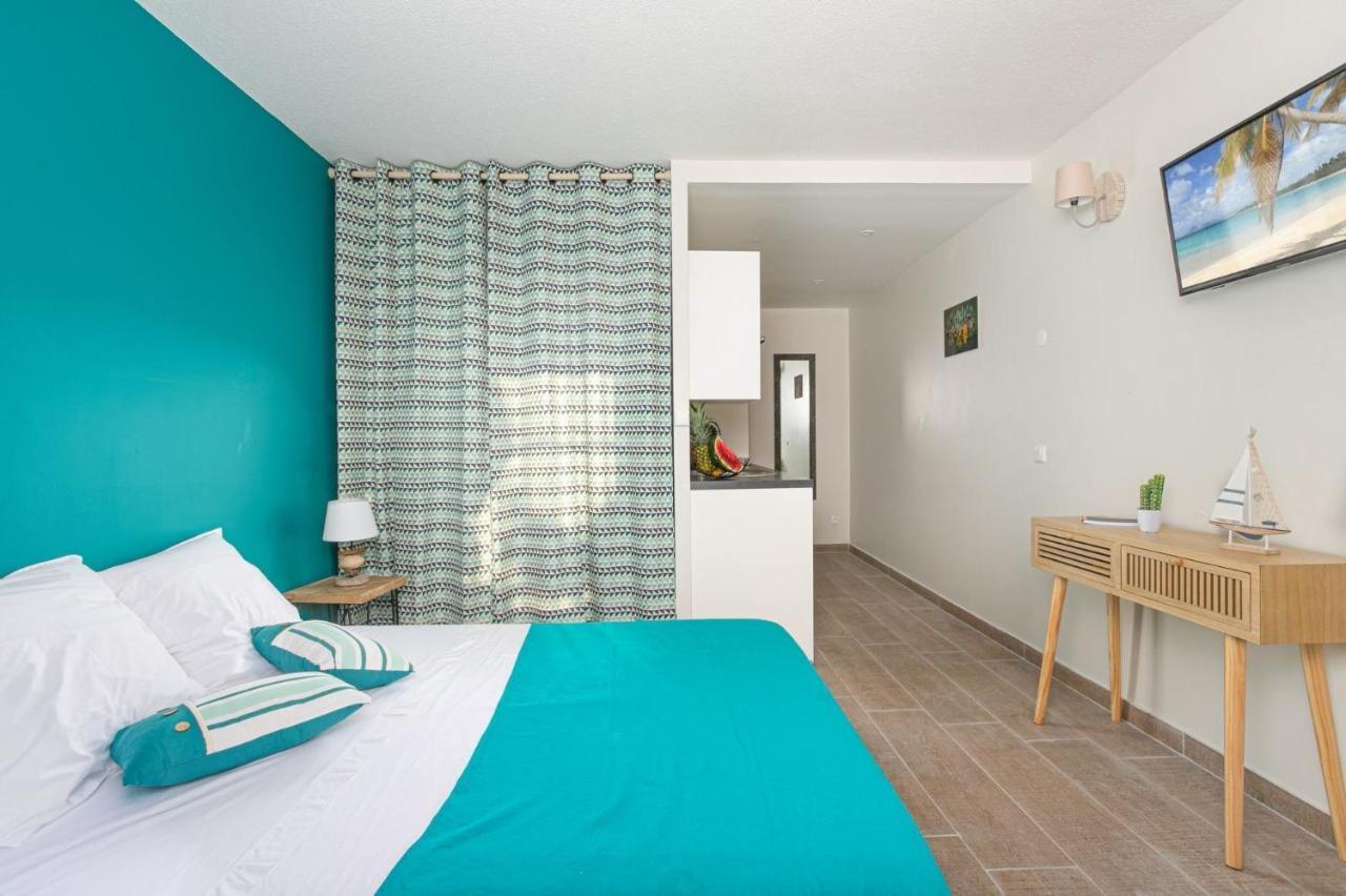 Studio Corail 5 Min A Pied De La Plage - 1Br Studio 5Min Walk From Nice Beach Sainte-Anne Exterior photo